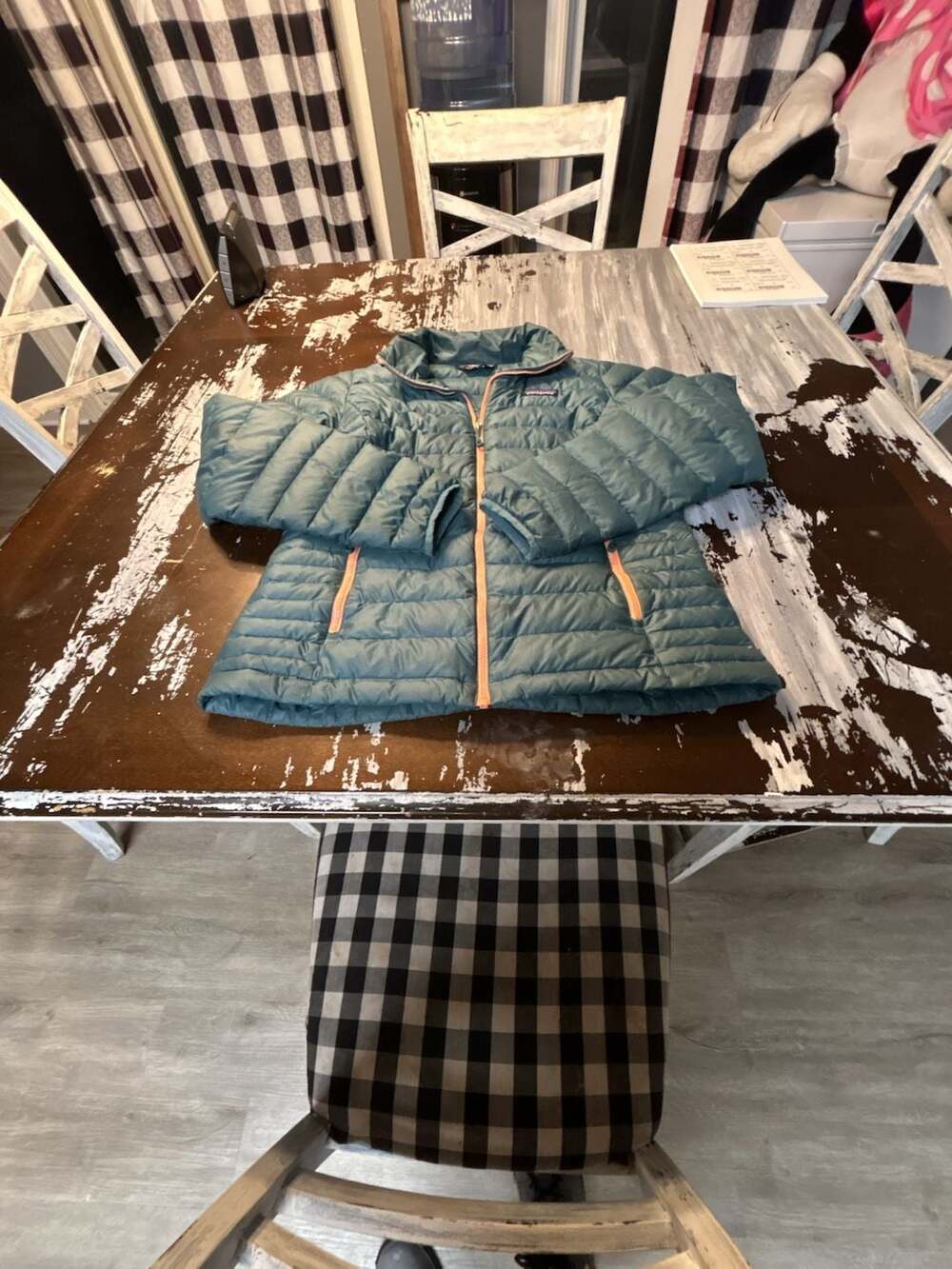 Patagonia Women's Down Sweater Jacket Teal Size Medium